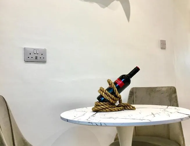 Harbour - With Parking * Whitby