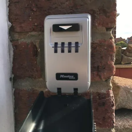 Harbour - With Parking Γουίτμπι